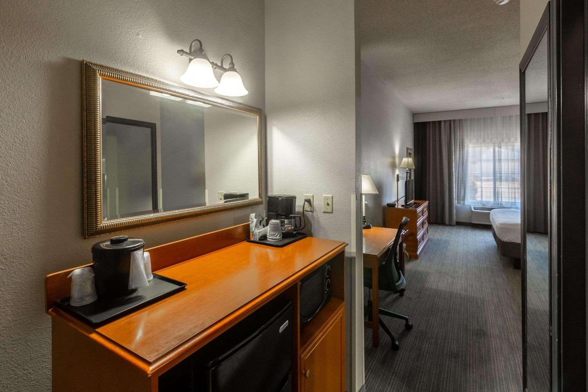 Country Inn & Suites By Radisson, El Dorado, Ar Exteriér fotografie